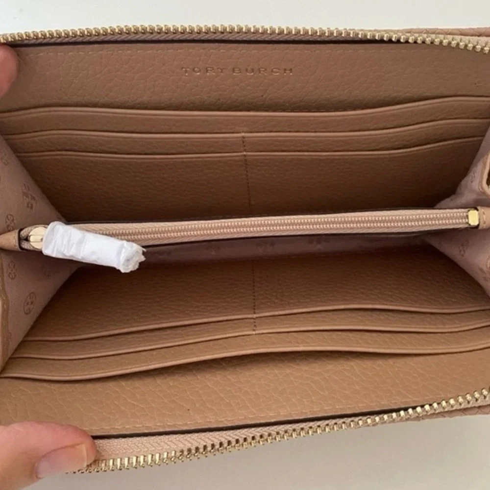 Tory Burch Tan Nude Saddle Leather Zip Around Accordion Wallet